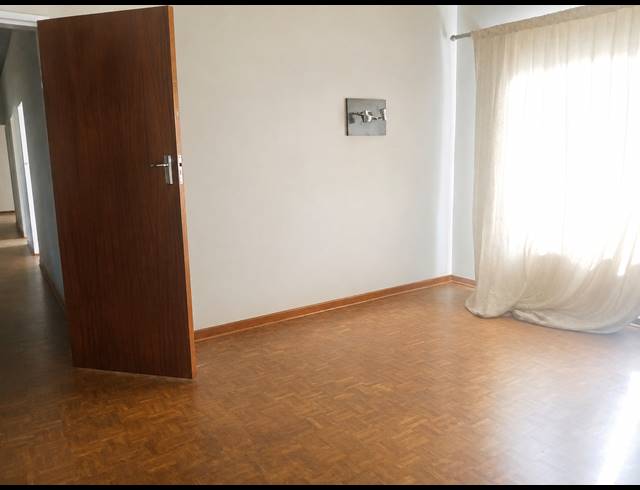 3 BEDROOM FREEHOLD FOR SALE IN ELSPARK